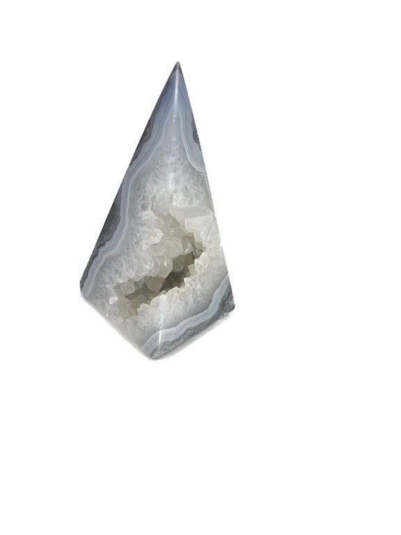 Agate pyramid medium