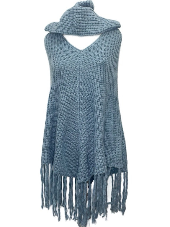 ❤Poncho with cables, hoody & tassels