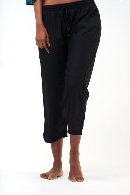 ❤Simple capri pants with drawstring