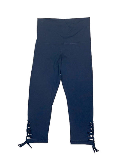 3/4 navy leggings with hem detail and buttons